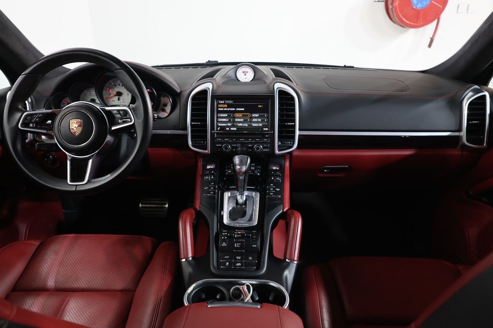 Porsche Cayenne GTS 2016 - GCc specs-138000km   - Thumbnail 12