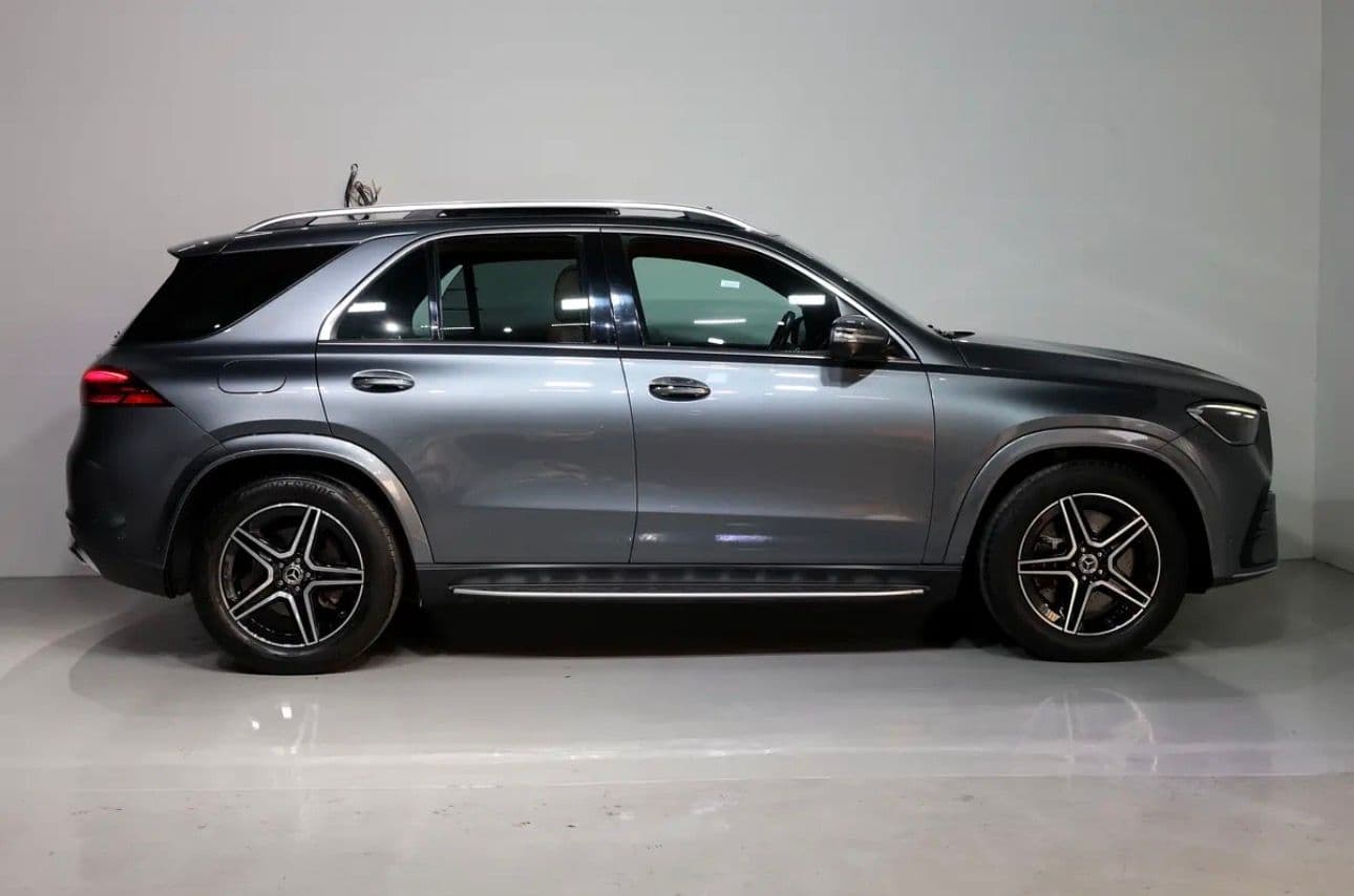 2024 Mercedes-Benz GLE 450 4MATIC -GCC-spec SUV -59000KM-under warranty  - Thumbnail 7