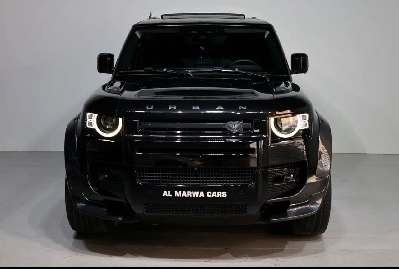 2023 Land Rover Defender 90 SE P 400  -GCC-spec vehicle  -Under warranty & service - Thumbnail 8