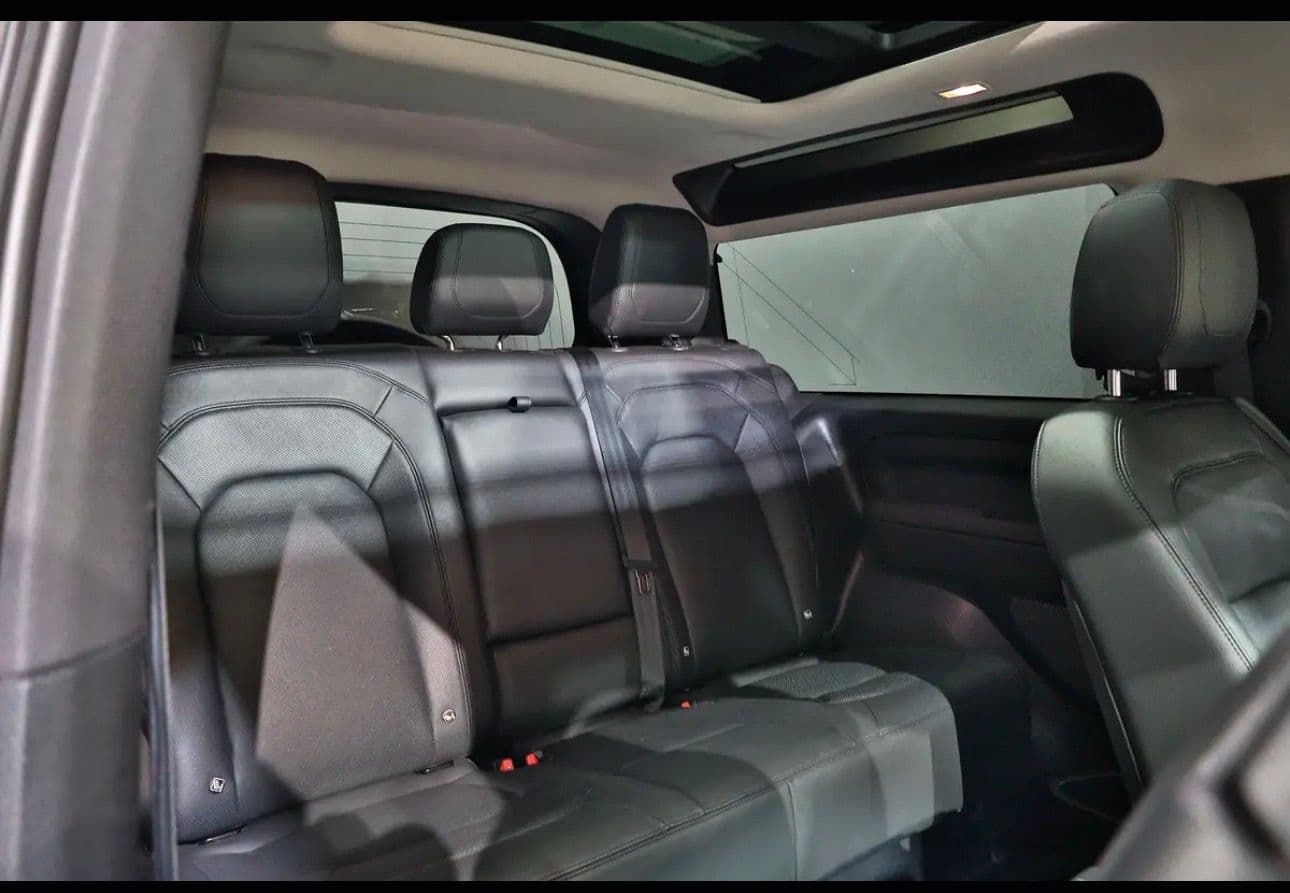 2023 Land Rover Defender 90 SE P 400  -GCC-spec vehicle  -Under warranty & service - Thumbnail 16