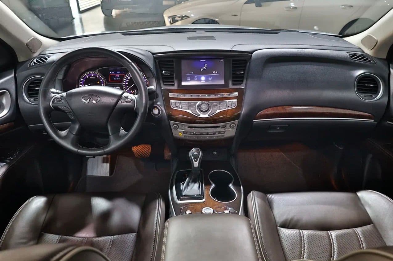 2019 Infiniti QX60 Premium 76000km -GCC-spec SUV  - Thumbnail 11