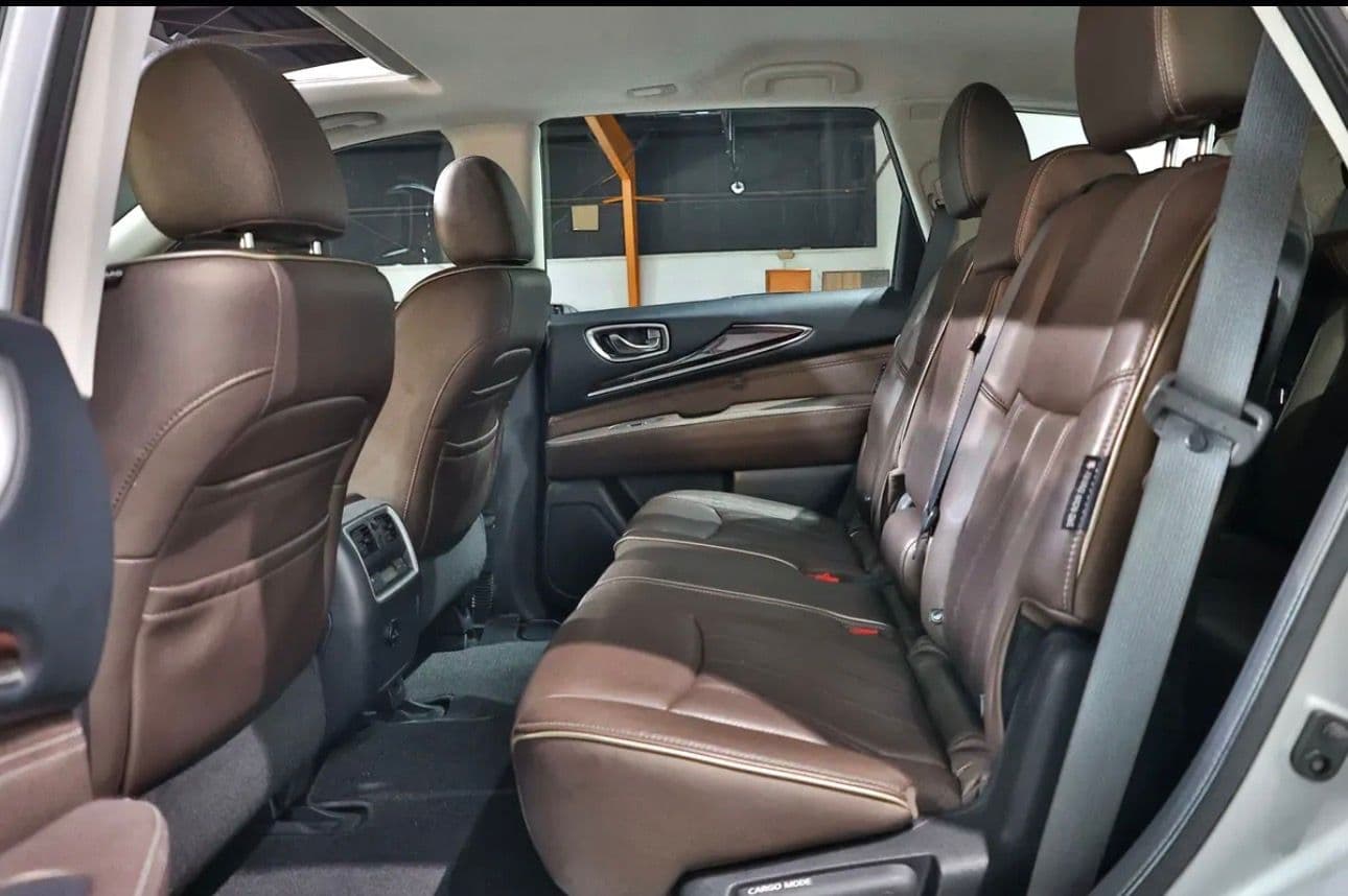 2019 Infiniti QX60 Premium 76000km -GCC-spec SUV  - Thumbnail 15