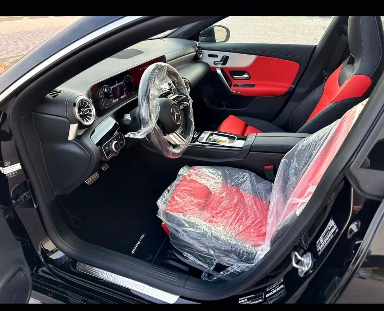 2025 Mercedes-Benz CLA 250 4MATIC - Thumbnail 10