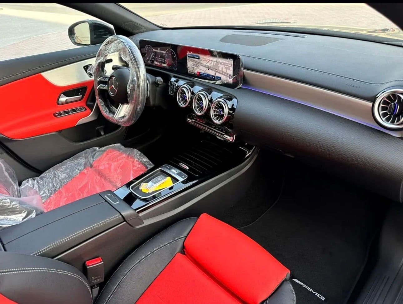 2025 Mercedes-Benz CLA 250 4MATIC - Thumbnail 12