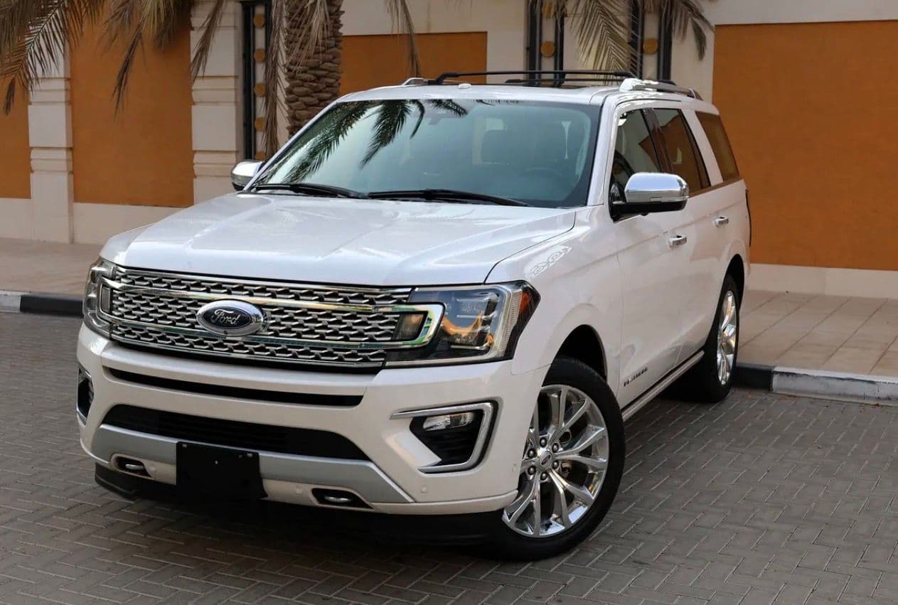 Ford Expedition-Platinum 3.5L  -96000 KM   -GCC SPECS - Thumbnail 2