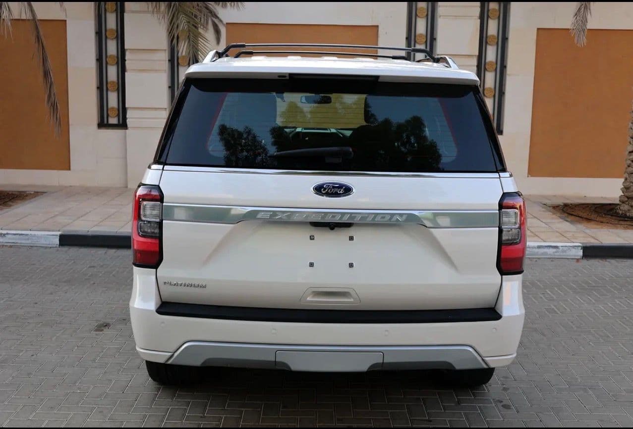 Ford Expedition-Platinum 3.5L  -96000 KM   -GCC SPECS - Thumbnail 6