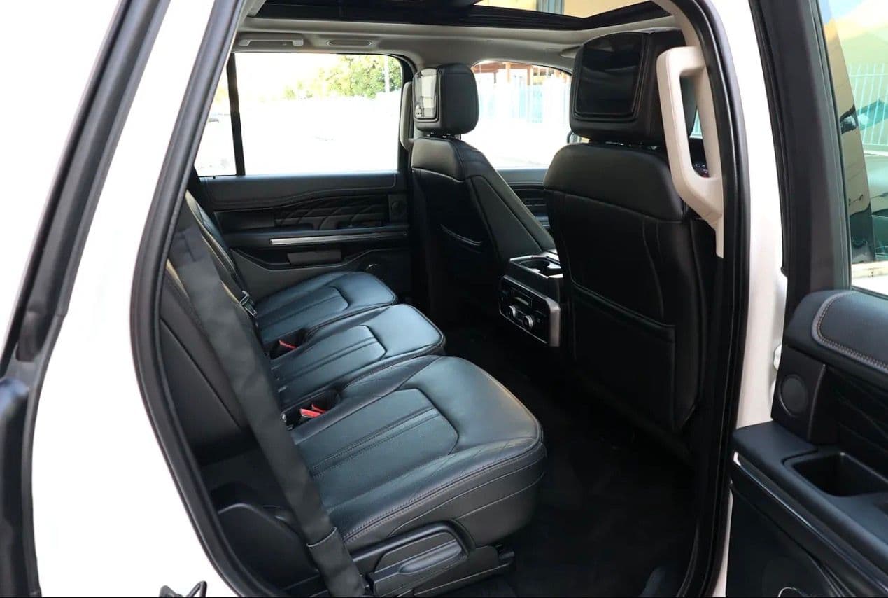Ford Expedition-Platinum 3.5L  -96000 KM   -GCC SPECS - Thumbnail 14