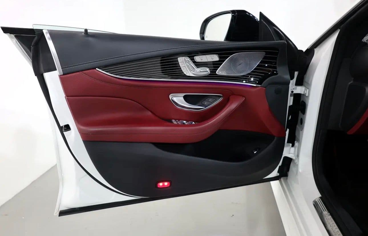 pristine 2023 Mercedes-Benz CLS 350 -GCC specs -Under warranty & service contract - Thumbnail 8