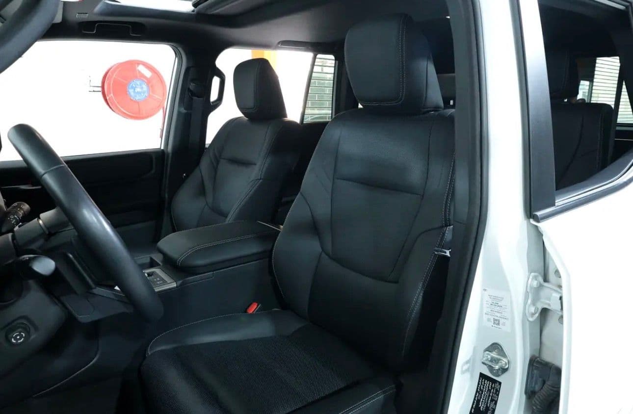 brand new 2024 Toyota Prado Adventure- GCC-spec  - Thumbnail 8