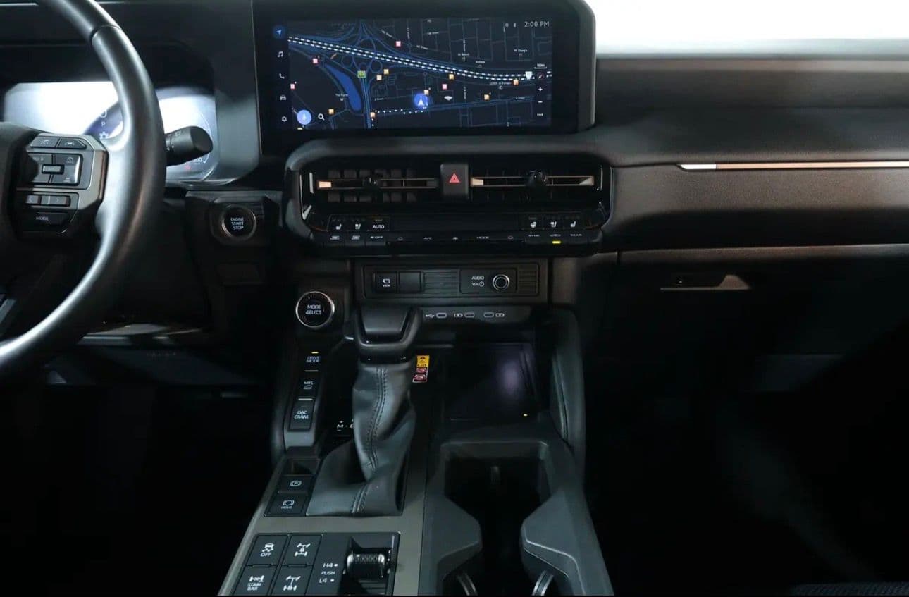 brand new 2024 Toyota Prado Adventure- GCC-spec  - Thumbnail 11