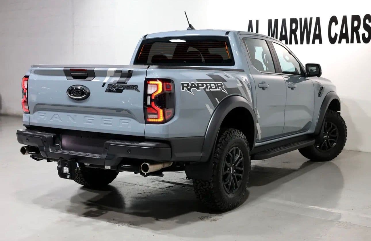 Ford Ranger Raptor 2025 GCC Specs  Under warranty & service - Thumbnail 3