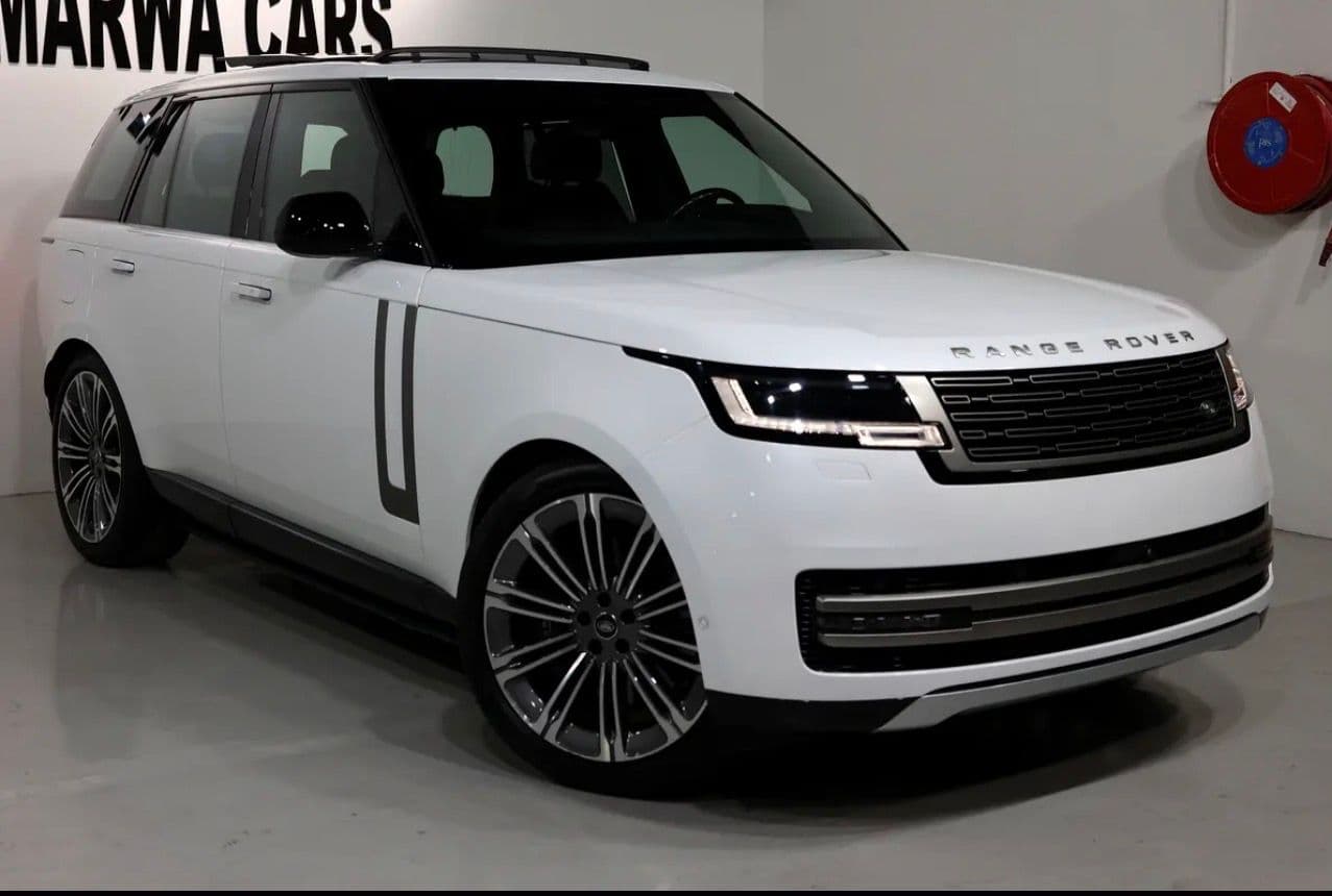 2025 Range Rover HSE P530 PERFECT CONDATION  - Thumbnail 2