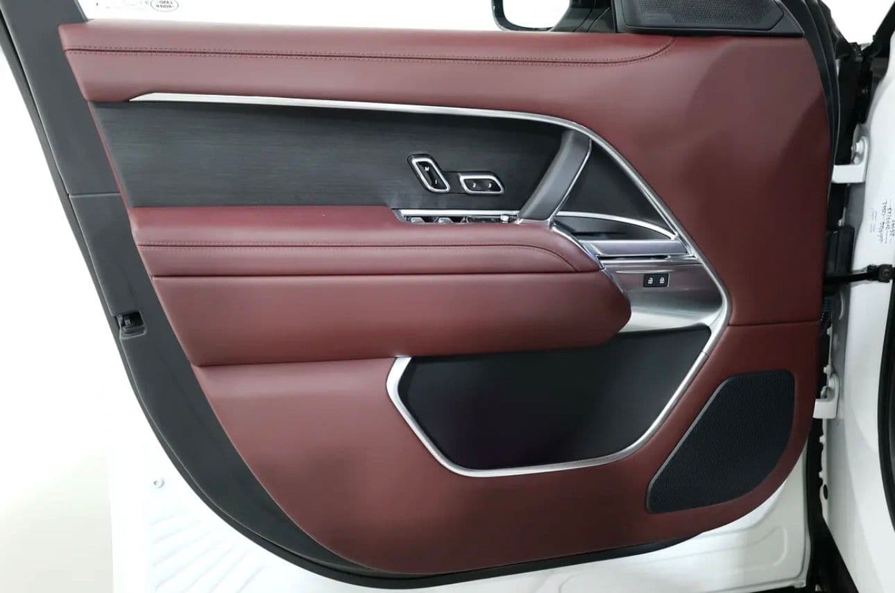 2025 Range Rover HSE P530 PERFECT CONDATION  - Thumbnail 8