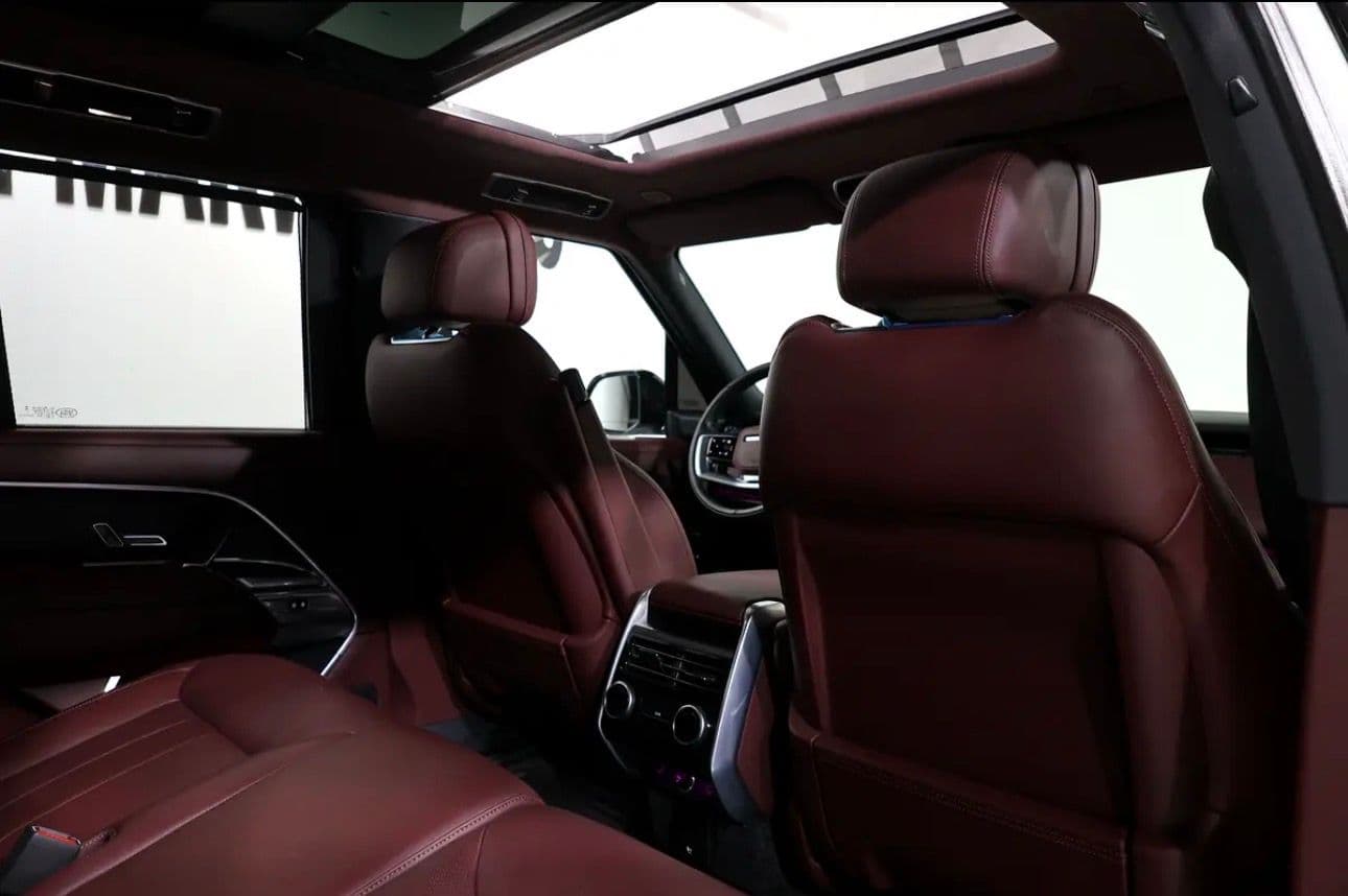 2025 Range Rover HSE P530 PERFECT CONDATION  - Thumbnail 16