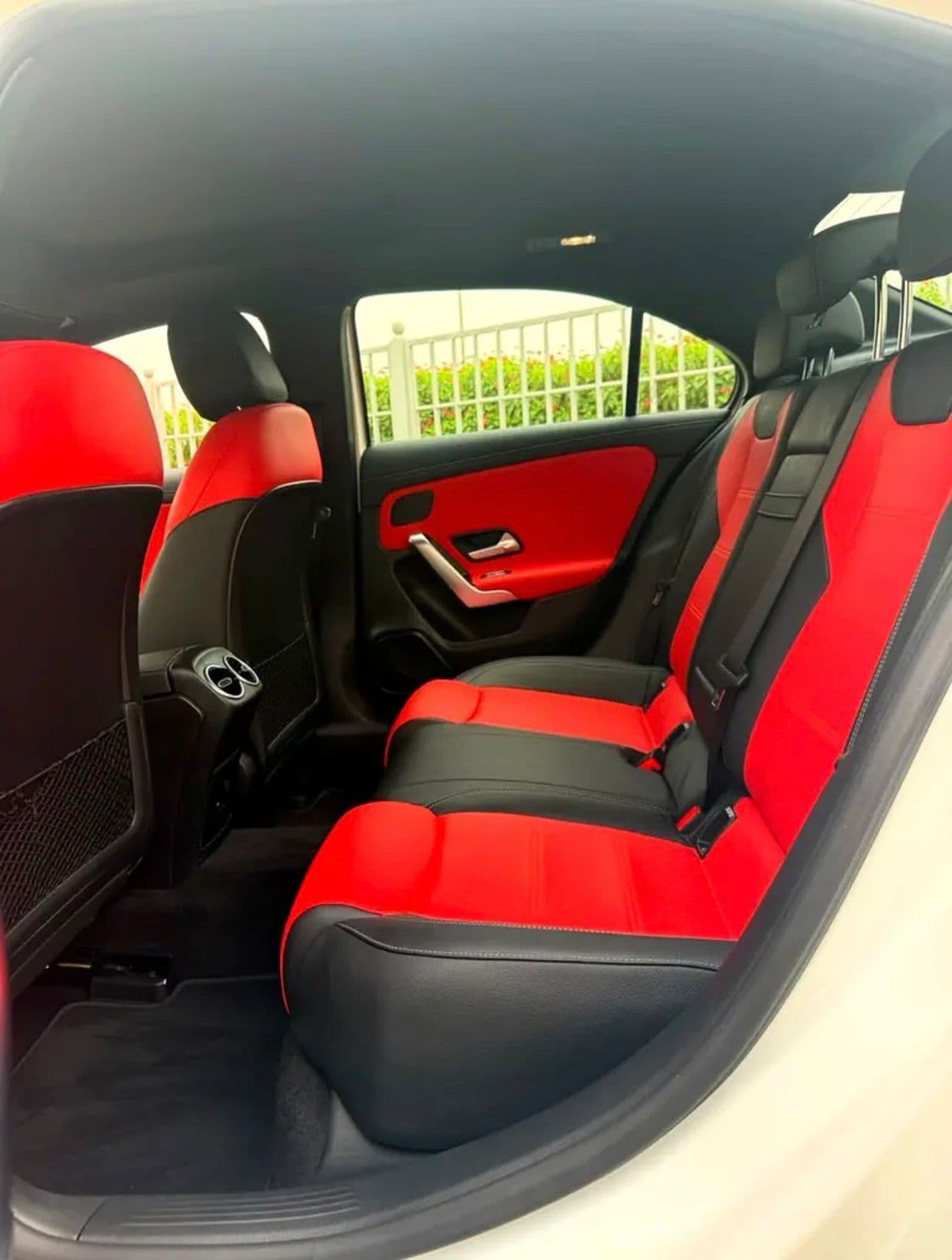 2024 Mercedes-Benz A 200 AMG -GCC Specifications -32000KM -Under warranty and service contract  - Thumbnail 13