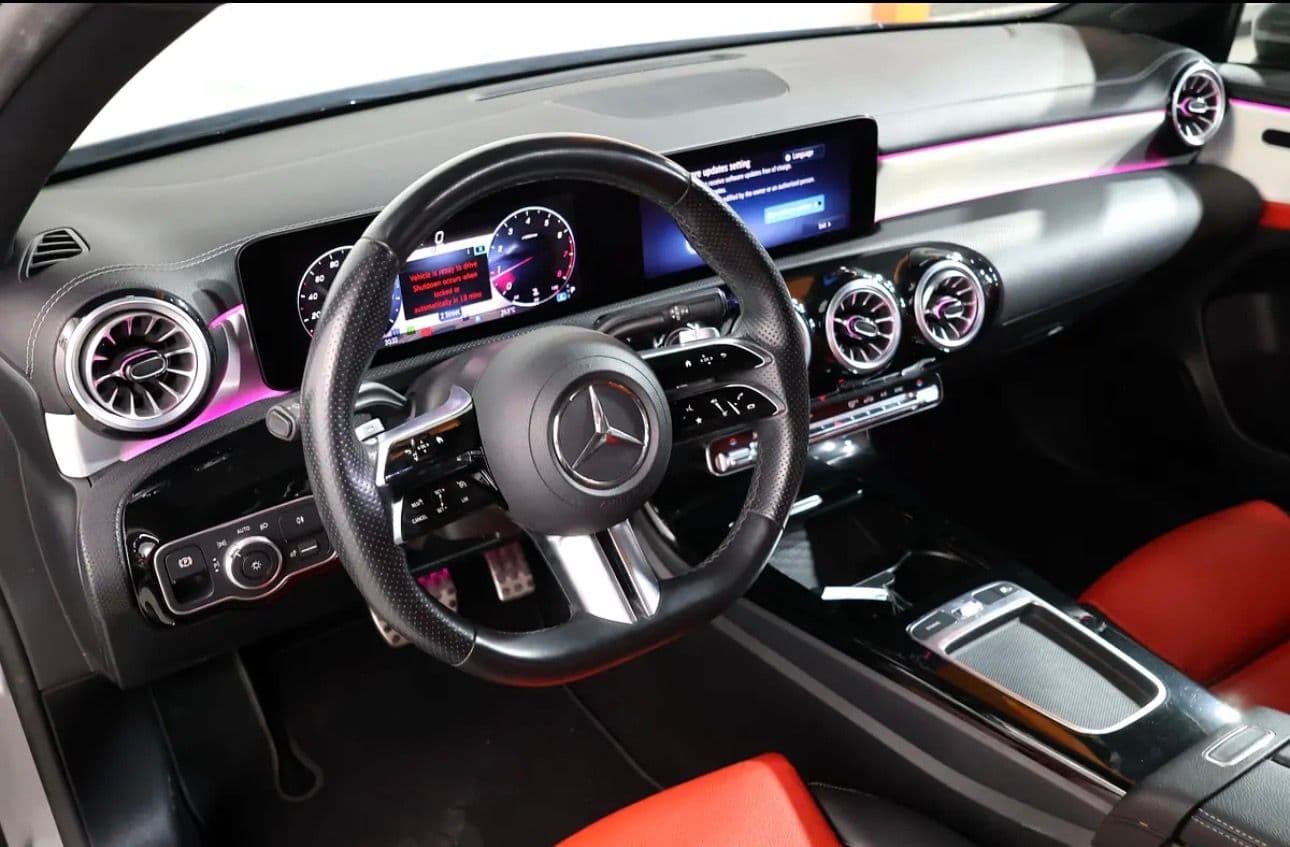 MERCEDES BENZ A200 -2024-GCC Specs - Thumbnail 10
