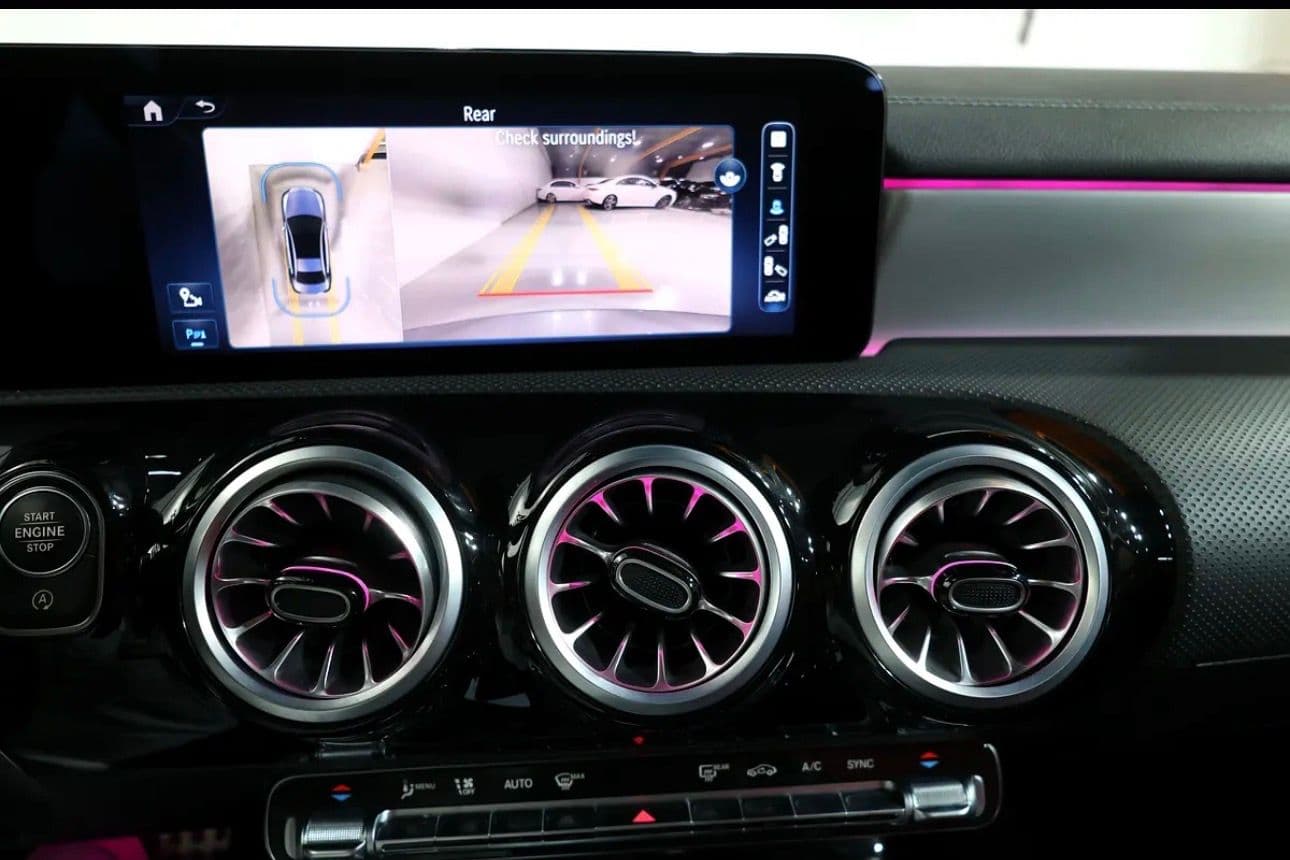 MERCEDES BENZ A200 -2024-GCC Specs - Thumbnail 12