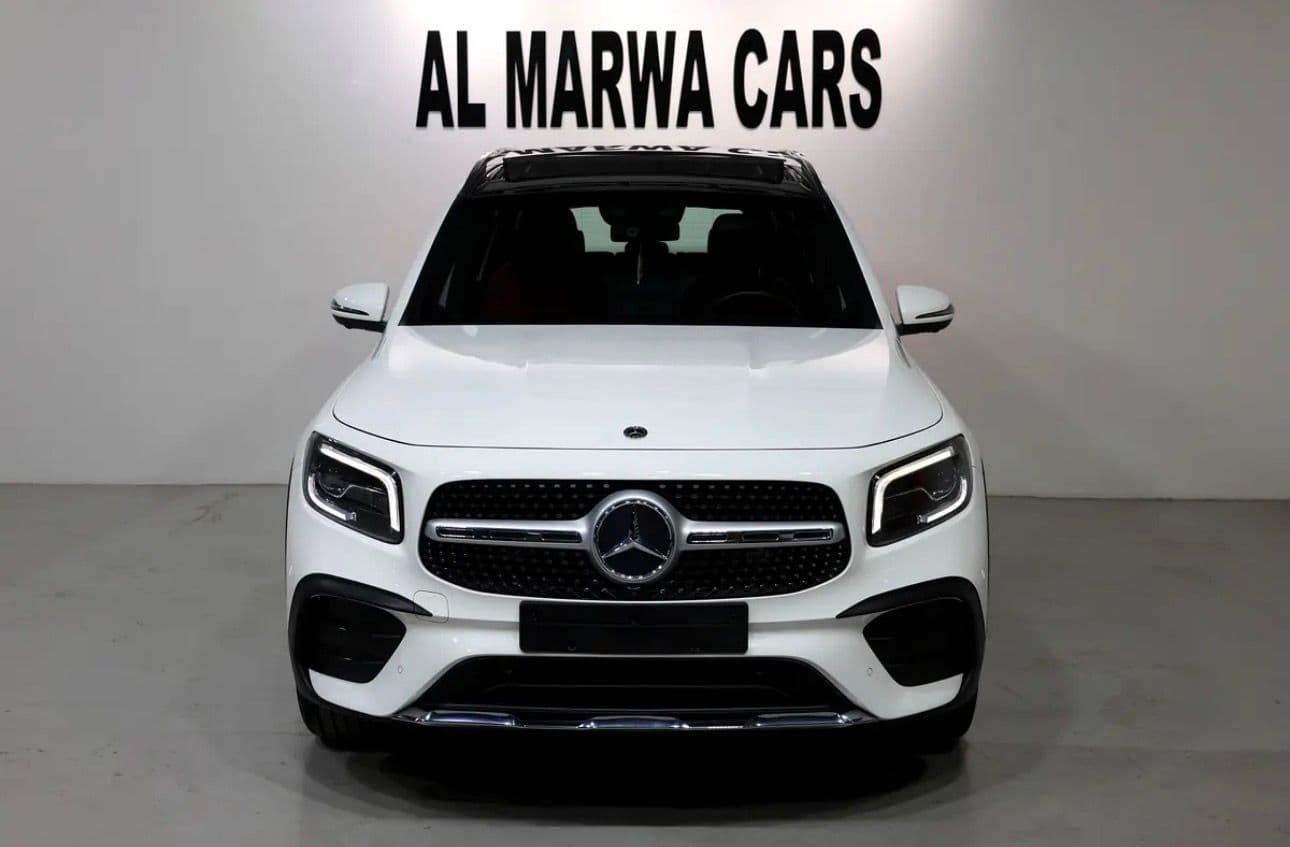 2023 Mercedes GLB 250 4MATIC I GARGASH WARRANTY + SERVICE CONTRACT  | GCC Specs I ACCIDENTS FREE - Thumbnail 6