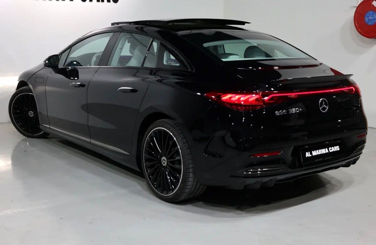 2024 Mercedes EQE 350+ 4MATIC I GCC Spec - Thumbnail 3