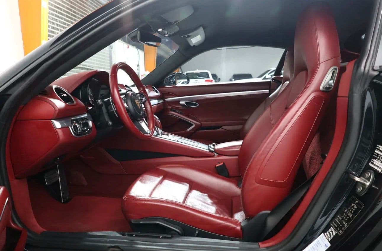 2018 Porsche Cayman S -PERFECT CONDITION -Accident free - Thumbnail 9
