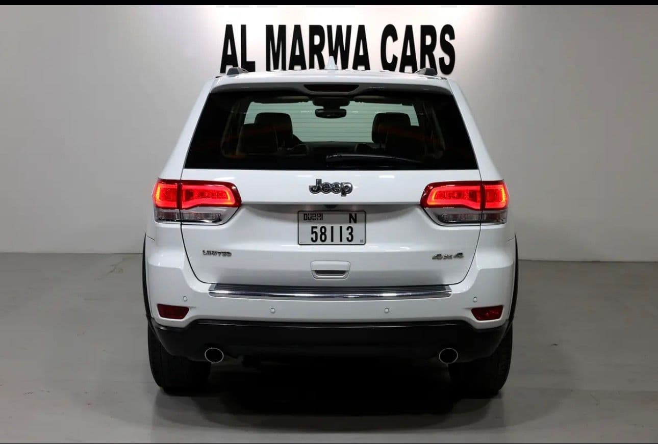 2018 Jeep Grand Cherokee Limited in excellent condition  - GCC  - Thumbnail 6