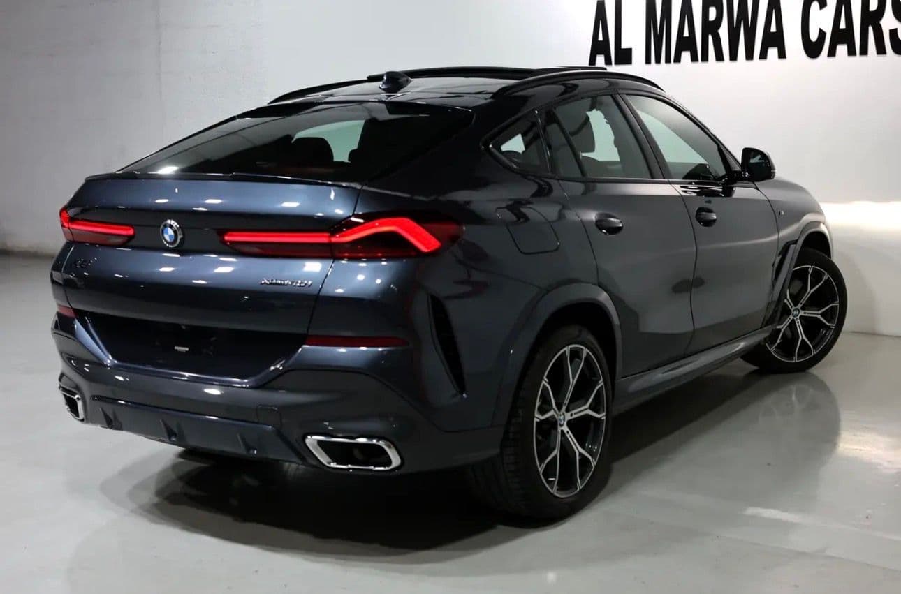2022 BMW X6 xDrive40i M Sport  - Thumbnail 3