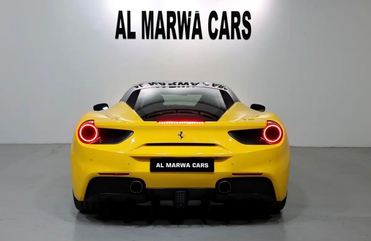 italian performance with this stunning  2016 Ferrari 488 GTB  -GCC-spec  -Only 29,000 km  - Thumbnail 6