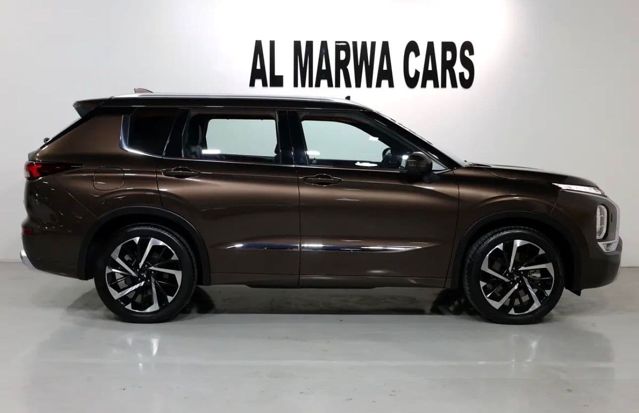 2024 Mitsubishi Outlander Limited Edition -GCC spec - SUV  -Under warranty & service - Thumbnail 7