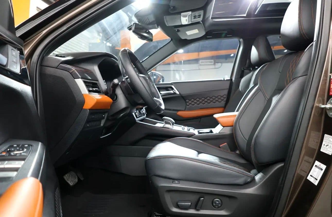 2024 Mitsubishi Outlander Limited Edition -GCC spec - SUV  -Under warranty & service - Thumbnail 9