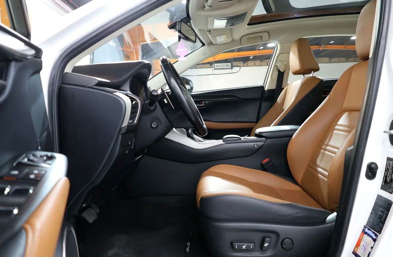 2020 Lexus NX 300 in excellent condition -GCC-specs -Full service history  - UNDER WARRANTY - Thumbnail 9