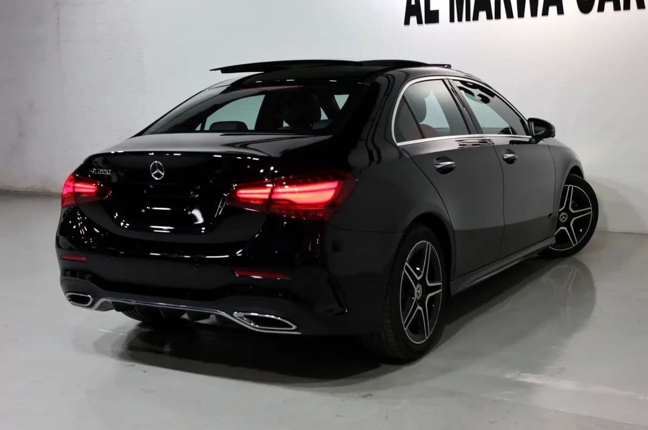 2024 Mercedes-Benz A 200 AMG -GCC Specifications -60,000KM -Under WARRANTY and SERVICE contract  - Thumbnail 3