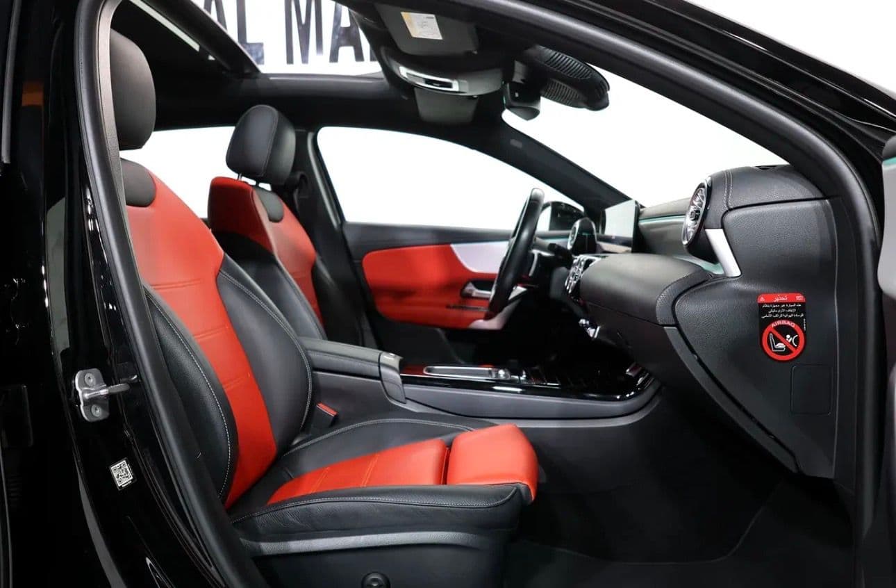 2024 Mercedes-Benz A 200 AMG -GCC Specifications -60,000KM -Under WARRANTY and SERVICE contract  - Thumbnail 14