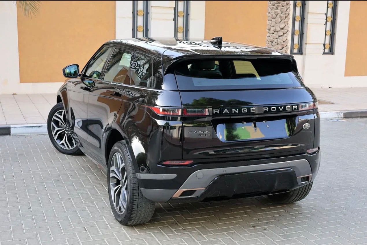 Range Rover Evoque P250 HSE -2020 -94000KM -GCC Specs -Under Warranty -Al-Tayer Full Service History - Thumbnail 3