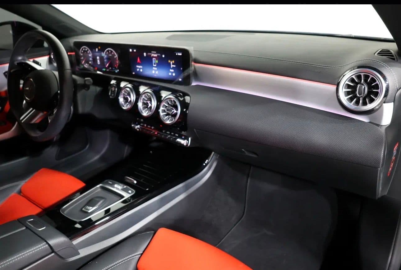 2025 Mercedes-Benz CLA 250 4MATIC-_Only 20000km - Thumbnail 13