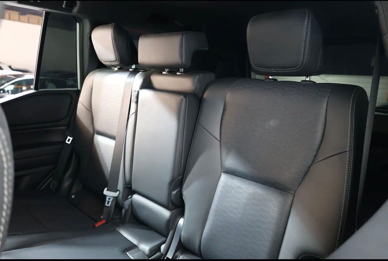 2025 Toyota Prado Adventure   - GCC FREE ACCIDENTS  Warranty and service CONTRACT included till 80,000Km - Thumbnail 10