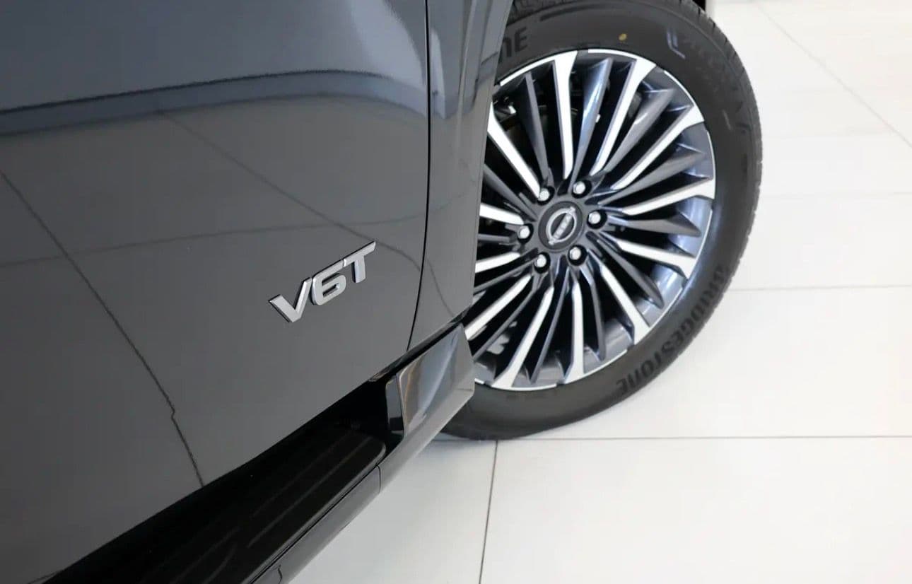 2026 Nissan Patrol LE Platinum. - SUV comes with full GCC specifications --5 years WARRANTY from Al Rostamani  - Thumbnail 19