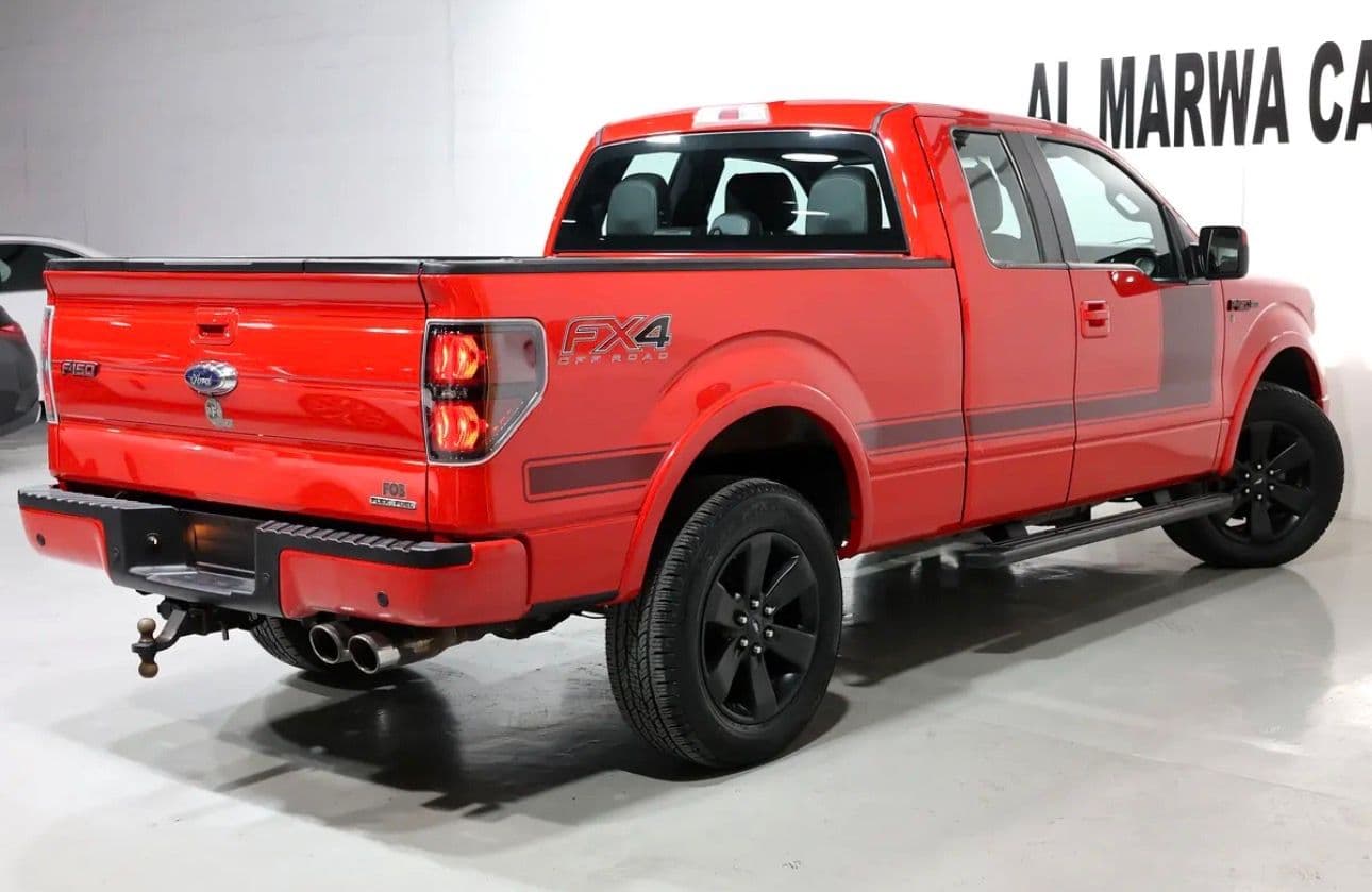 2013 Ford F-150 FX4  - one owner from new  -GCC specification -Accident free - Thumbnail 3