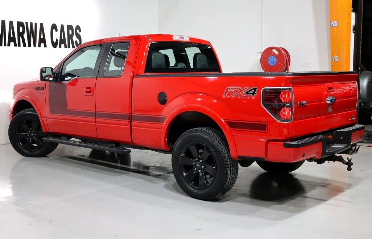 2013 Ford F-150 FX4  - one owner from new  -GCC specification -Accident free - Thumbnail 4