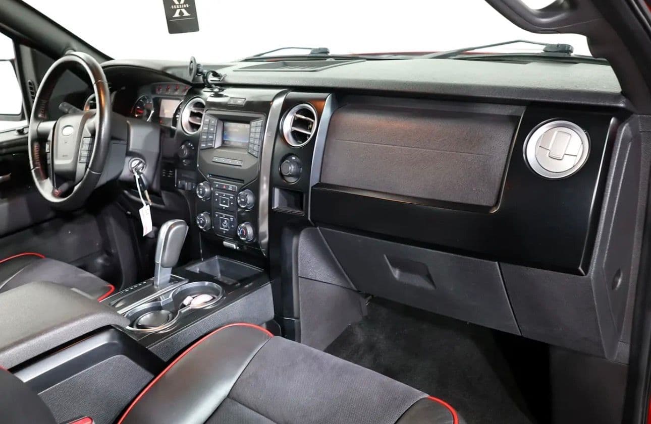 2013 Ford F-150 FX4  - one owner from new  -GCC specification -Accident free - Thumbnail 13