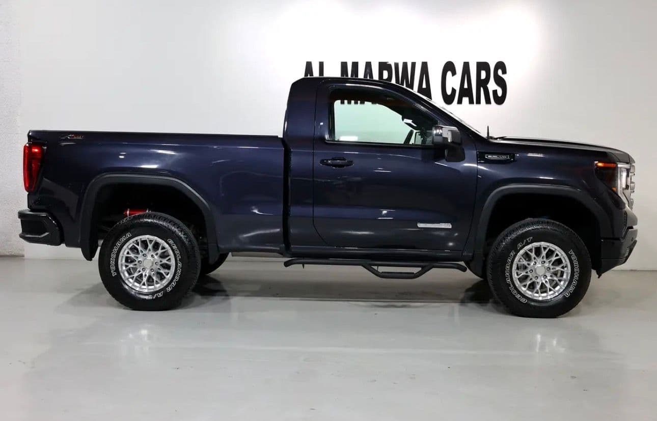 2024 GMC Sierra 1500 Elevation - Elevation with X31 Off-Road Package - GCC spec  - Thumbnail 7