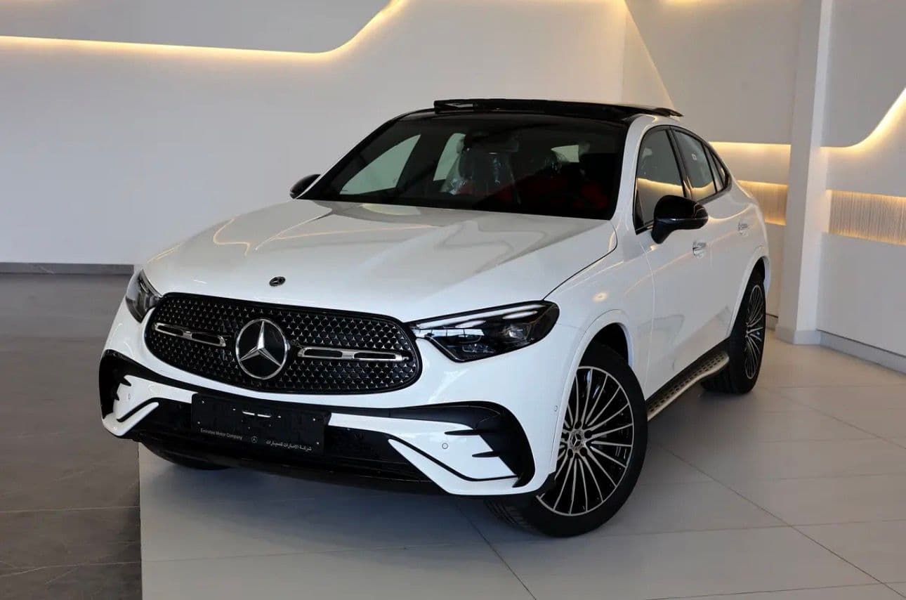 MERCEDES-BENZ -GLC COUPE 2026  -GLC 200 -4Matic  - 2026  -COLOR AVAILABLE INTERIOR : ( CAMEL COLOR AND RED ) Kilometers: 0Km - Image 1