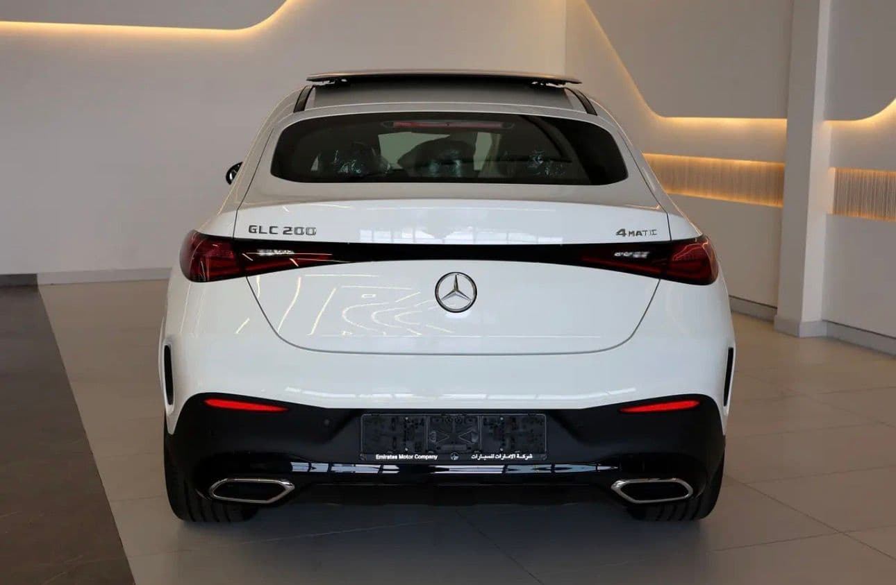 MERCEDES-BENZ -GLC COUPE 2026  -GLC 200 -4Matic  - 2026  -COLOR AVAILABLE INTERIOR : ( CAMEL COLOR AND RED ) Kilometers: 0Km - Thumbnail 6
