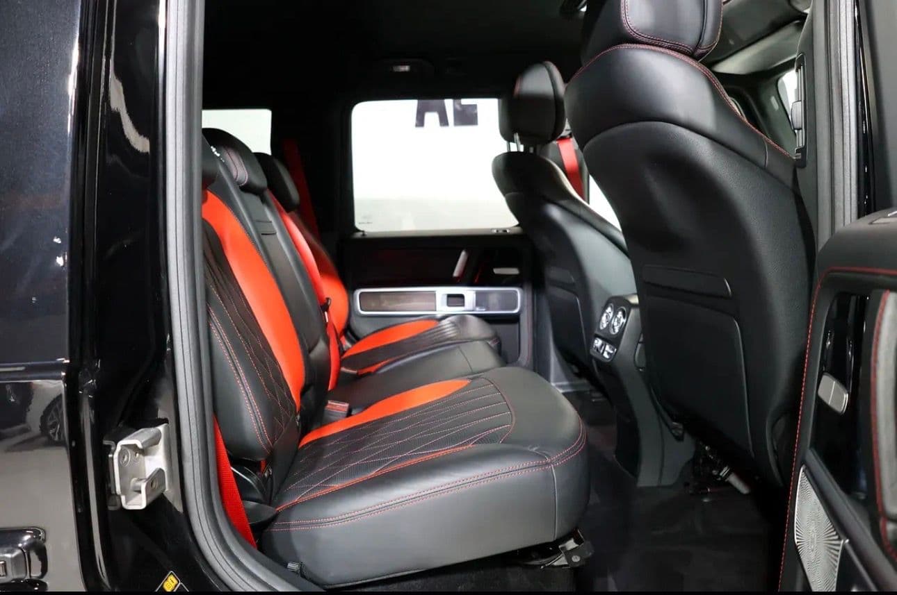 2019 Mercedes-Benz G 63 AMG -GCC SPECS -1 year warranty -Double night package - Thumbnail 14