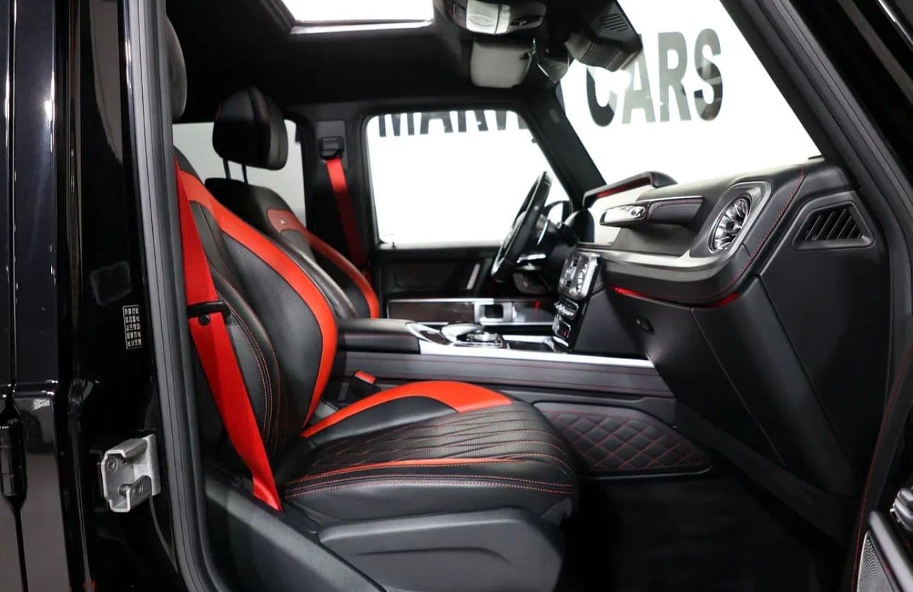 2019 Mercedes-Benz G 63 AMG -GCC SPECS -1 year warranty -Double night package - Thumbnail 15