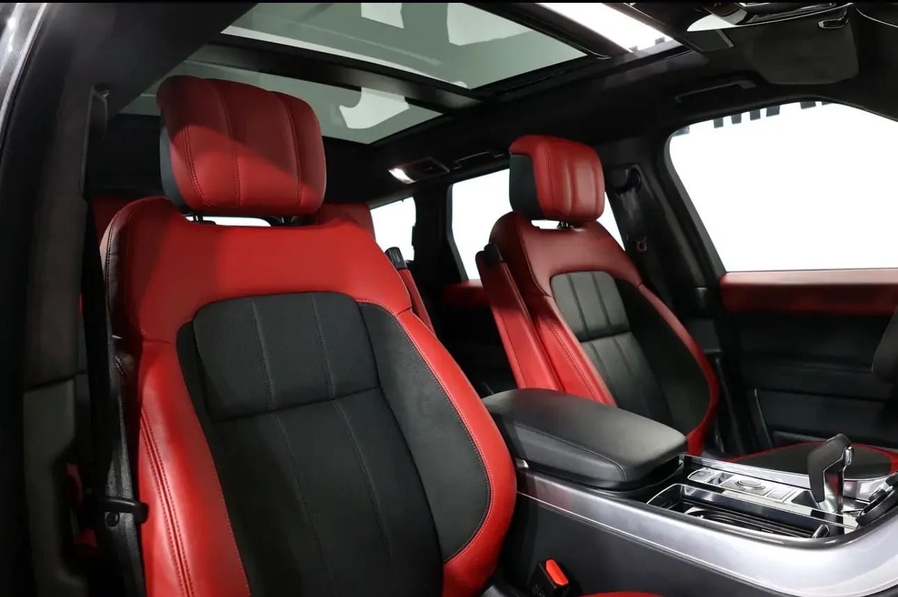 2021 Land Rover Range Rover Sport HST  - immaculate condition -full service history - GCC-spec luxury SUV  - Thumbnail 16