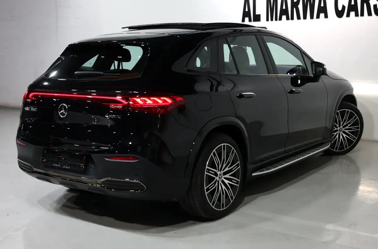2025 Mercedes EQE 350 SUV I GCC Specs  ACCIDENTS FREE -9000km-Under warranty  - Thumbnail 3