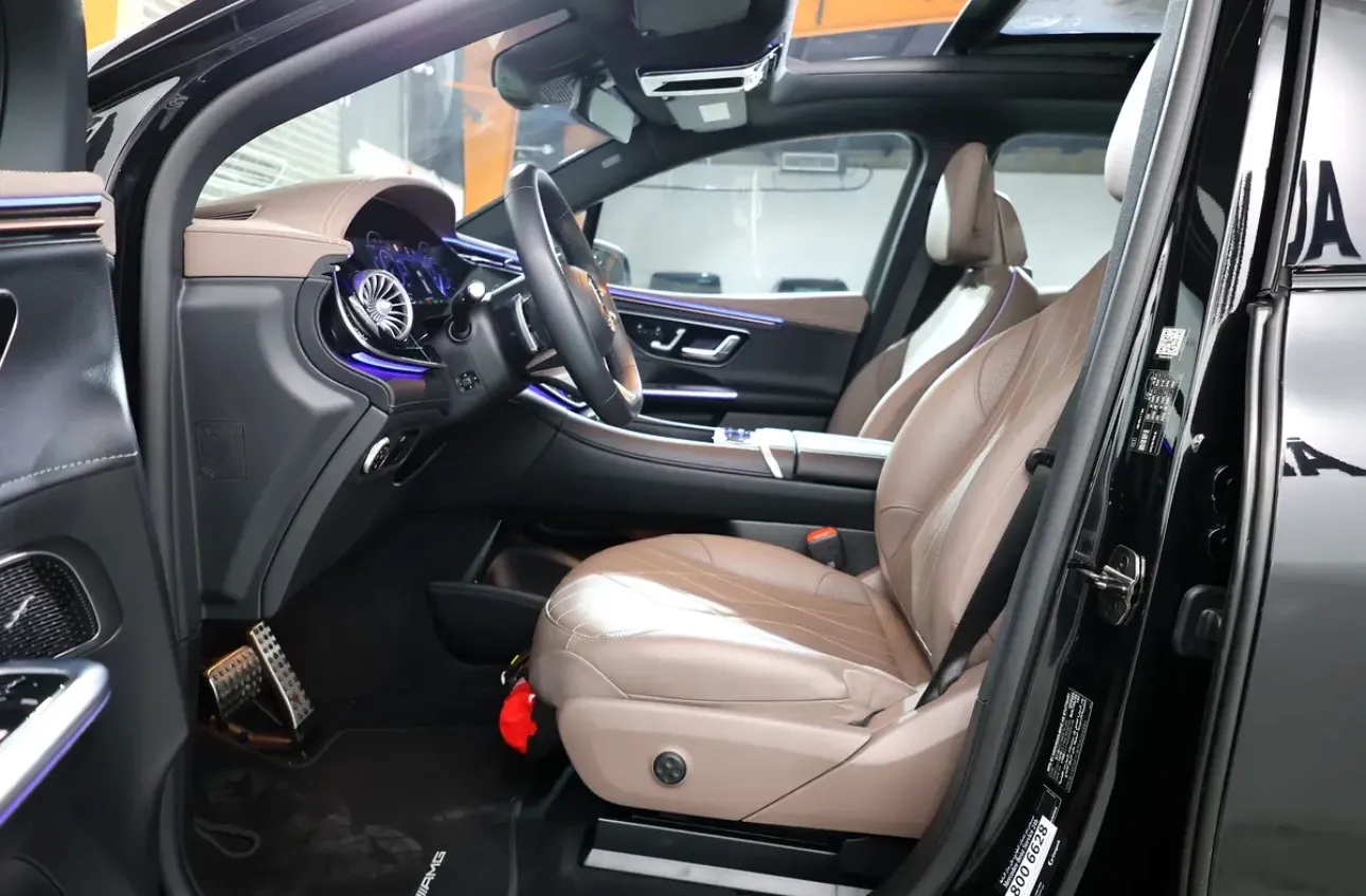 2025 Mercedes EQE 350 SUV I GCC Specs  ACCIDENTS FREE -9000km-Under warranty  - Thumbnail 9