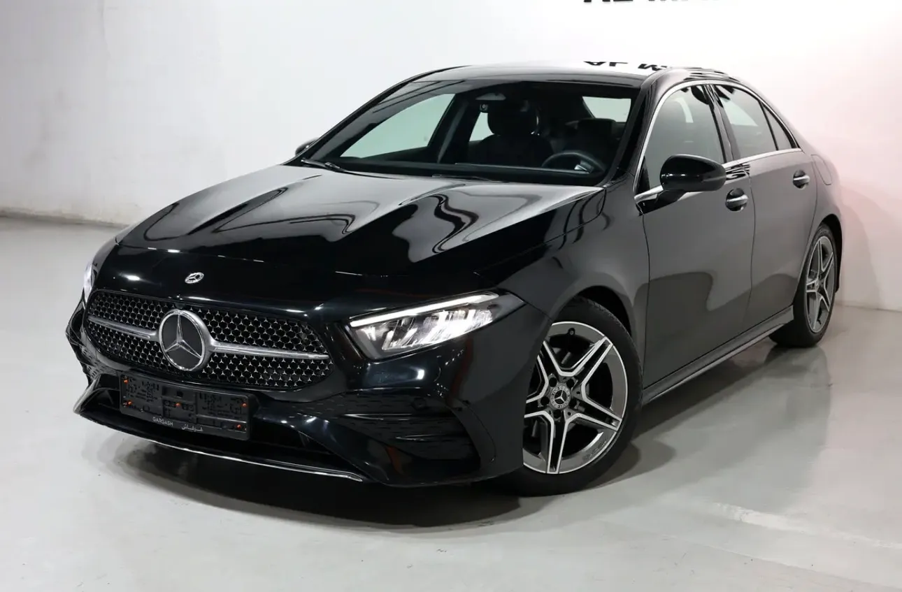 new 2025 Mercedes-Benz A 200 - GCC-spec  - Thumbnail 2
