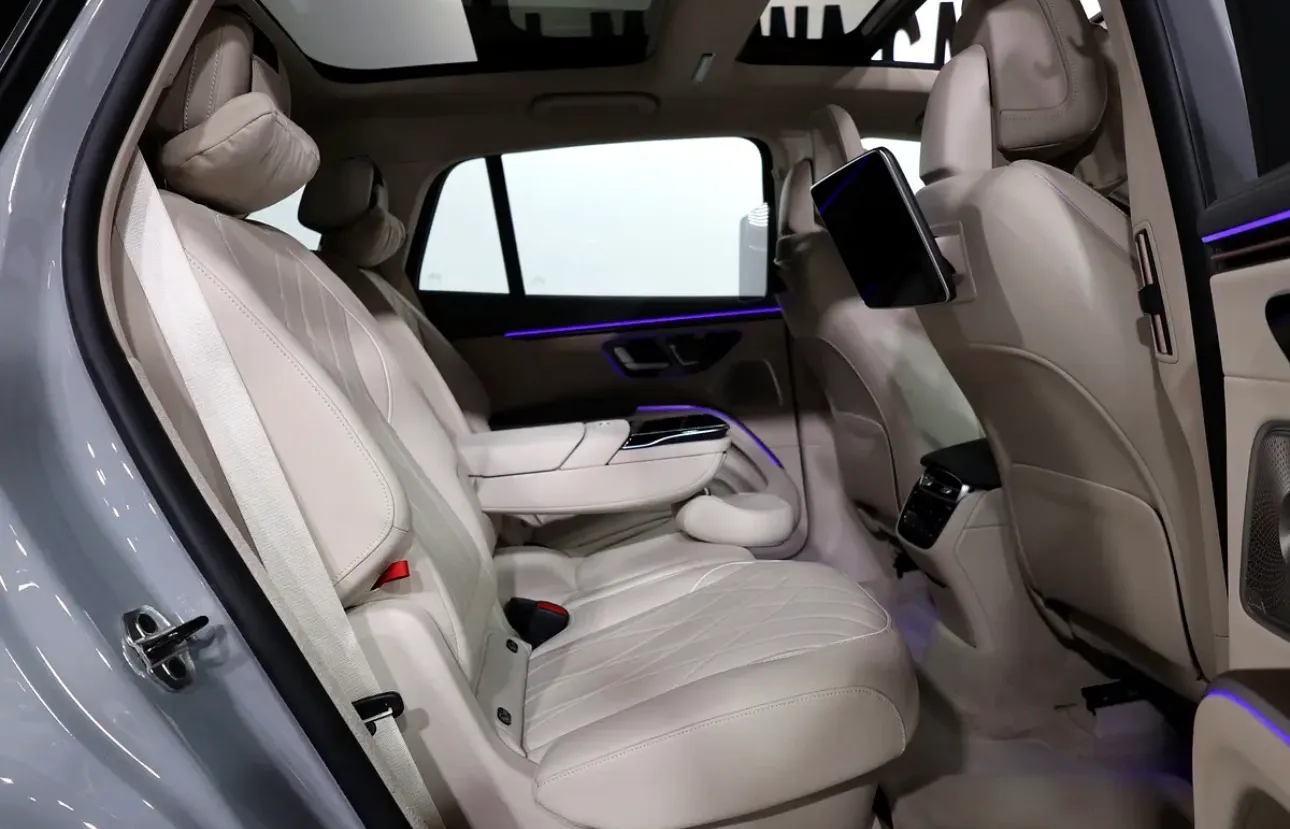 2023 Mercedes-benz EQS 450 4 matic-7seater-under warranty- - Thumbnail 19