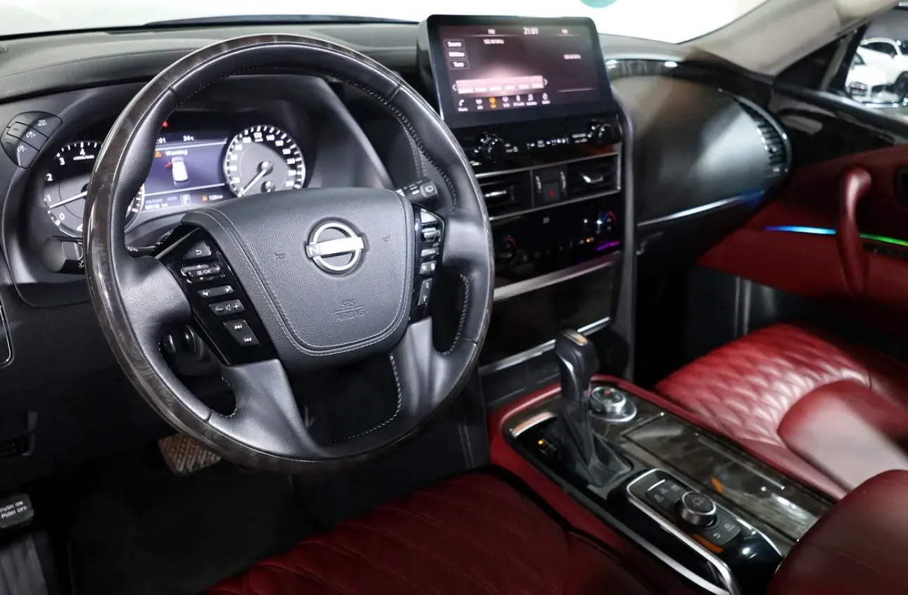 Nissan Patrol SE Platinum. - SUV  - GCC specifications -5 years WARRANTY & SERVICE from Al Rostamani -2024 - Thumbnail 9